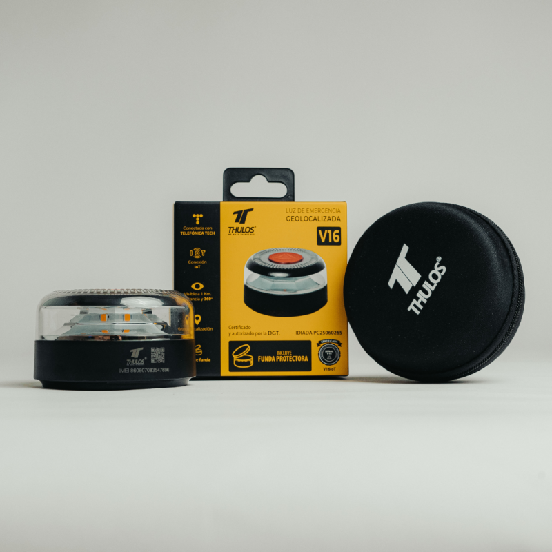 Emergency light with geolocation, connected to the DGT (Spanish Traffic Authority), V16 approved. Includes protective cover.