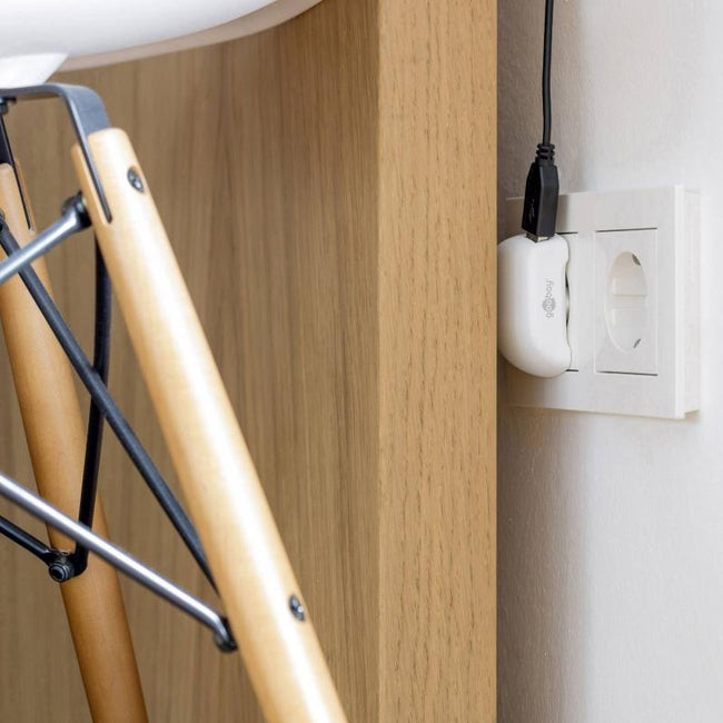 Carregador com 2 saídas USB, branco
