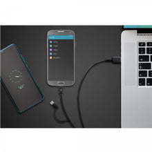 Cabo USB-em-um para carregamento e sincronização com conector USB-A para Micro-USB e adaptador USB-C de 1 m.