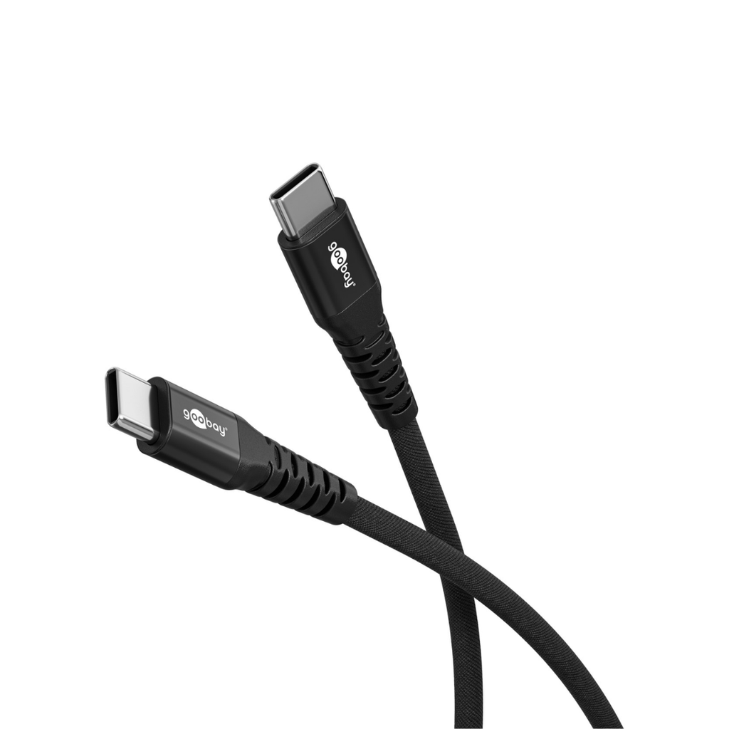 Cable USB-C con conectores metálicos de distintas medidas