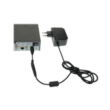 Adaptador jack DC a Mini DIN 4 pines CON-DC-HIK, detalle de los conectores