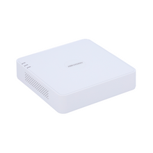 Grabador NVR Hikvision DS-7104NI-Q1/4P(D) de 4 canales PoE, vista trasera con puertos