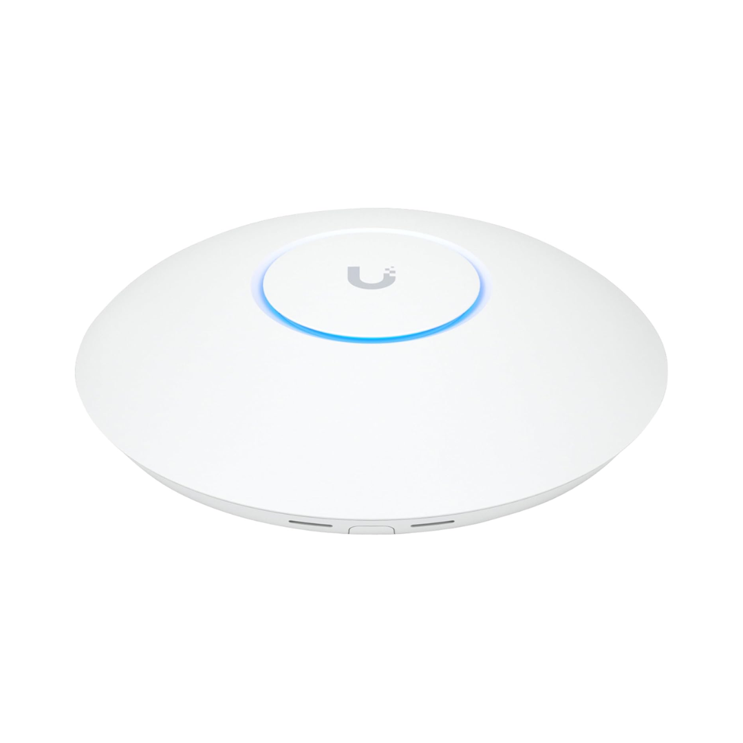 Punto de acceso WiFi 7 con tres radios compatible con 6 GHz. 140 m  de cobertura. Soporta más de 300 dispositivos. Alimentado po