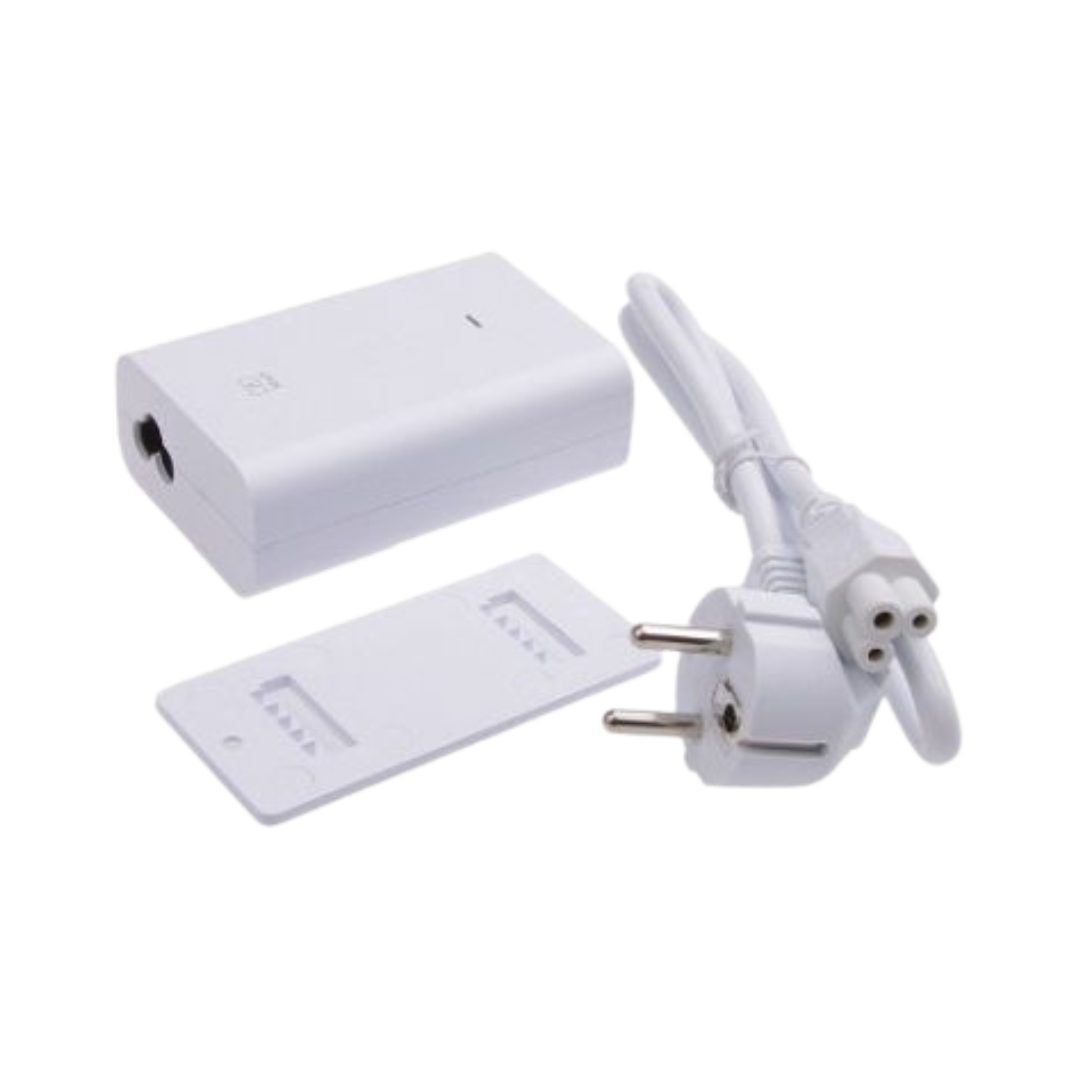 Ubiquiti Networks U-POE-AT Inyector PoE+ de 30W diseñado para alimentar dispositivos compatibles con 802.3at